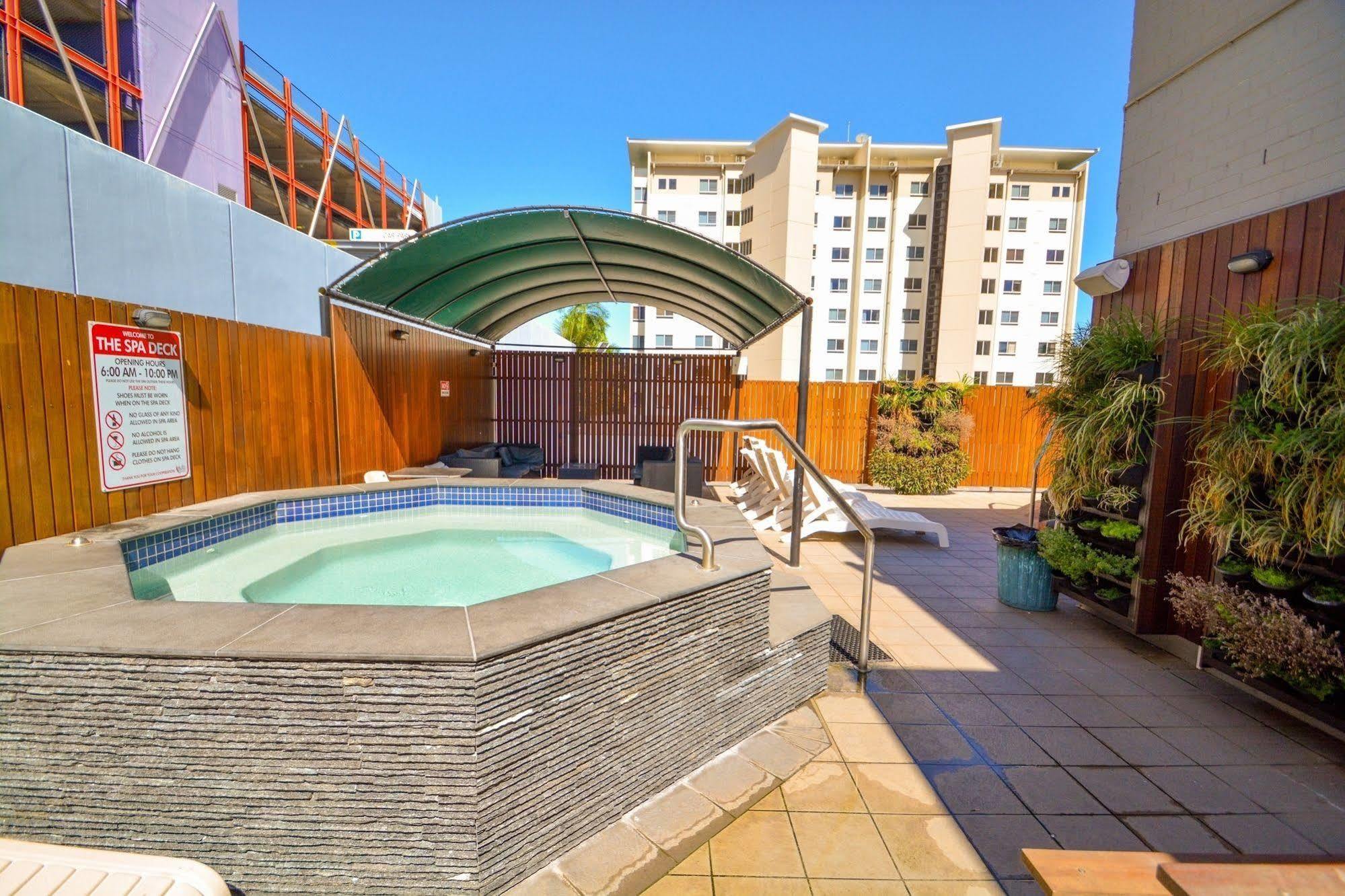 Chillis Backpackers Hostel Darwin Bagian luar foto